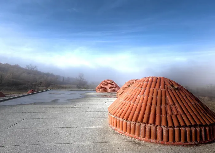 Hamam Hotel Ángistron